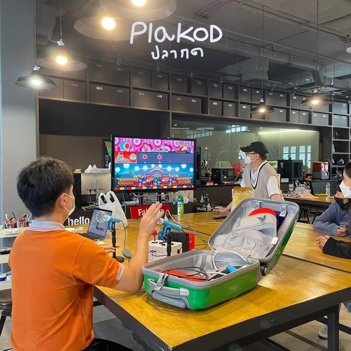 ปลากด In Action! At FabCafe Bangkok